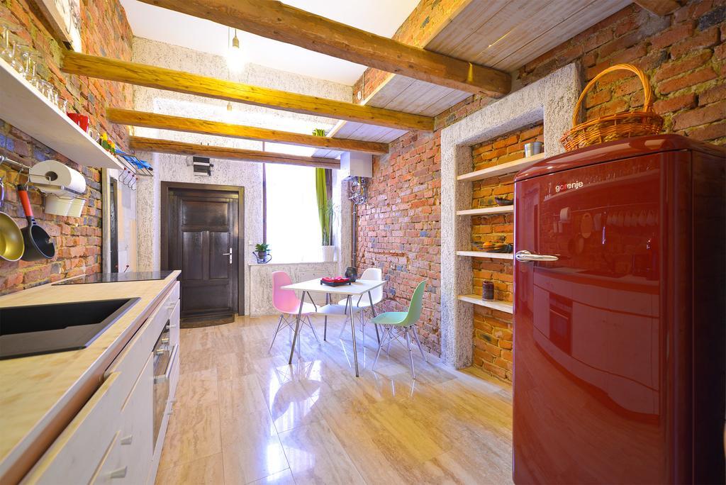 בראשוב Michael Weiss Apartment מראה חיצוני תמונה